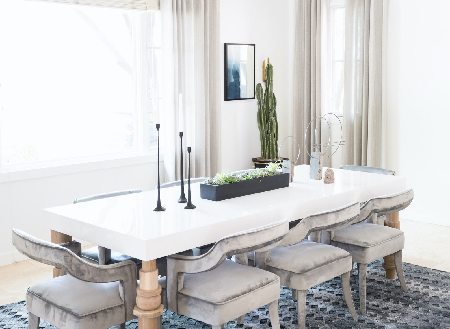 Desert contemporary estate home in Silverleaf, Scottsdale interior design by Living with Lolo.