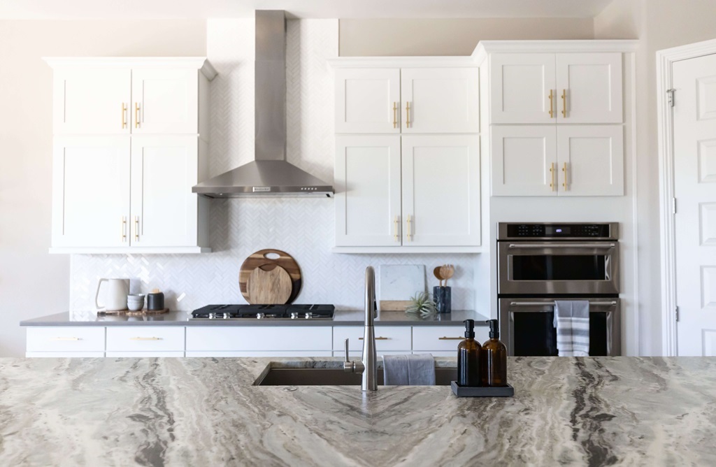 Color Countertop White Cabinets Scottdale