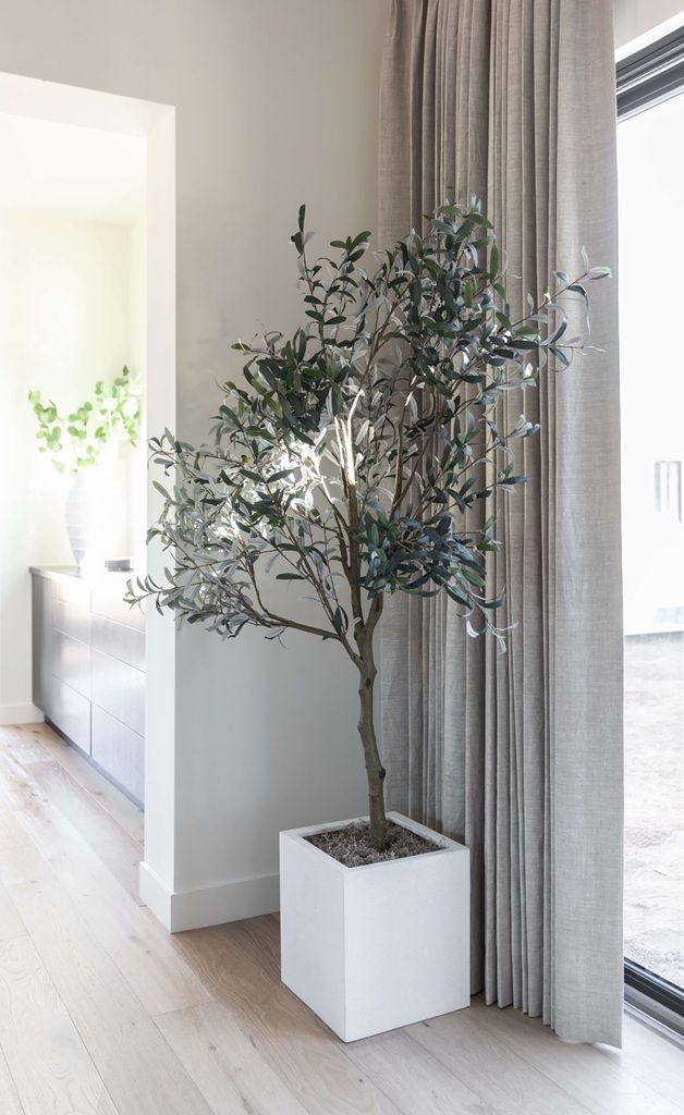 Modern Faux tree and pot Modern Faux tree and pot
