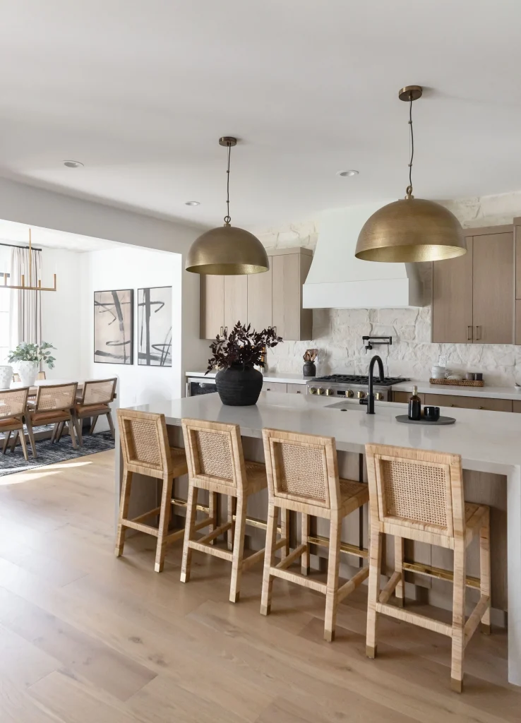 Kitchen island with four wicker stools