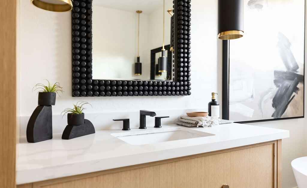 Bathroom-Remodeling-Ideas-for-Master-Bathrooms