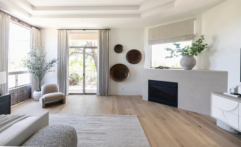 Arizona luxury living room design