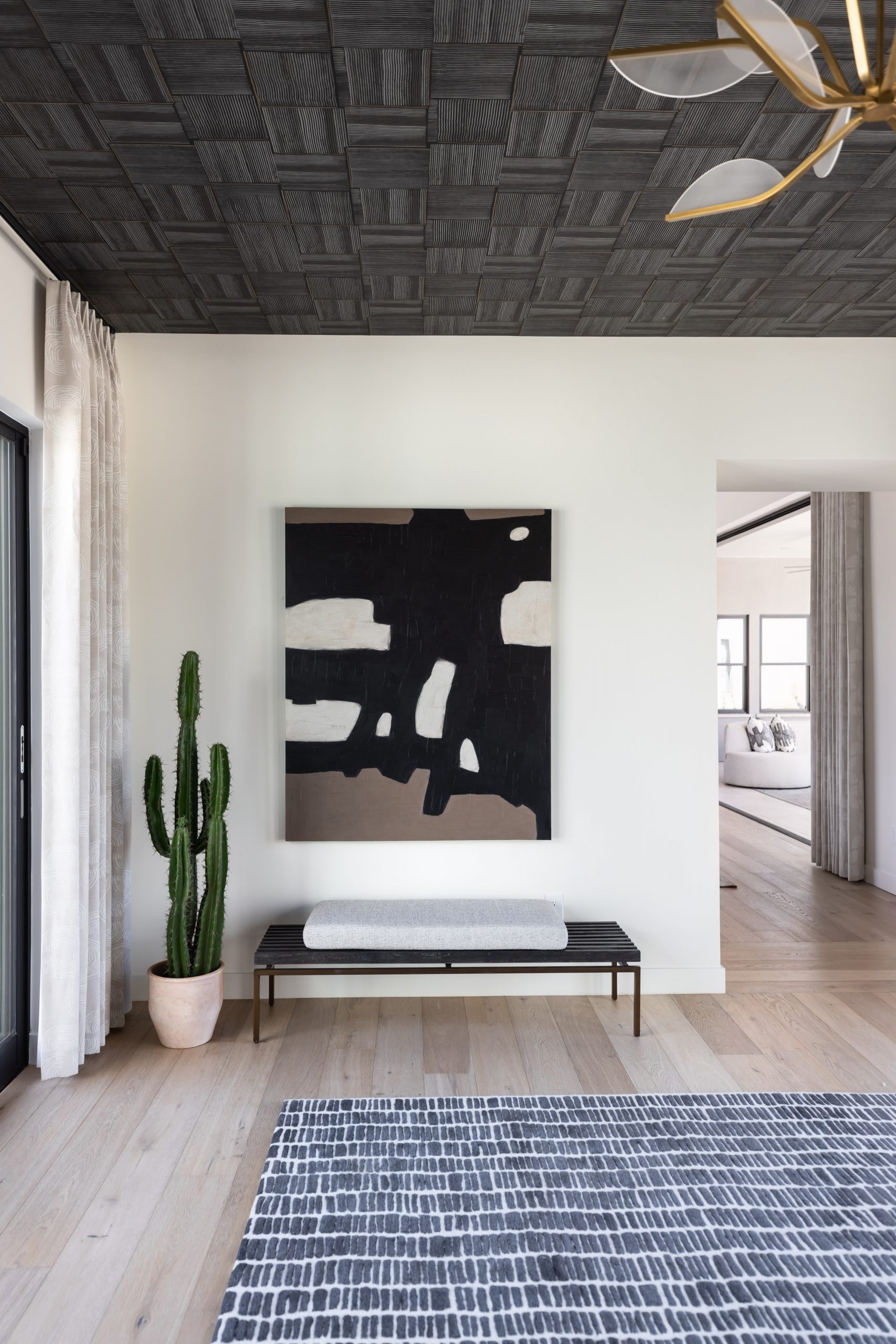 custom-luxury-interior-furniture-design